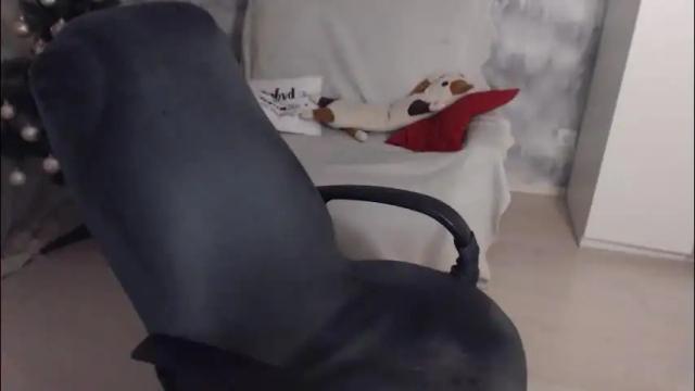 Image 8 of adelinalawson Stream on Chaturbate on 15 days ago