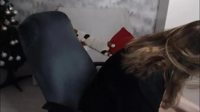 Image 10 of adelinalawson Stream on Chaturbate on 5 days ago