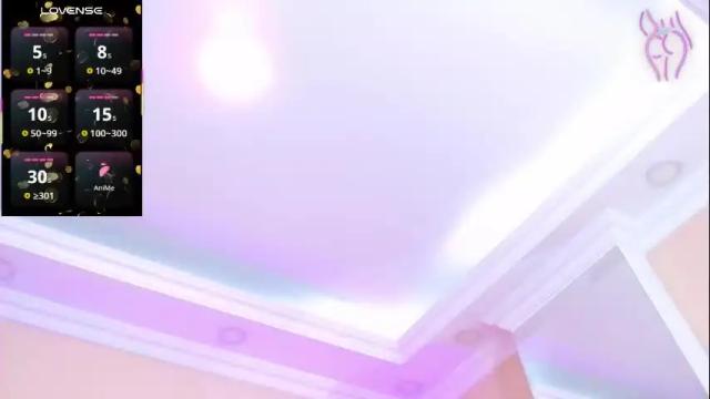 Image 8 of adelinavans Stream on Chaturbate on 4 months ago