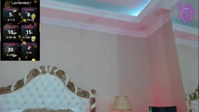 Image 2 of adelinavans Stream on Chaturbate on 3 months ago