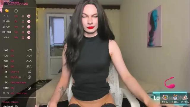 Image 6 of adeline_davil Stream on Chaturbate on 3 months ago