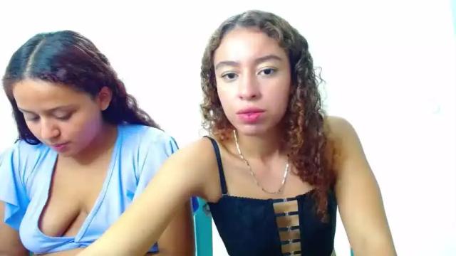Image 3 of adeline_samy Stream on Chaturbate on 13 months ago