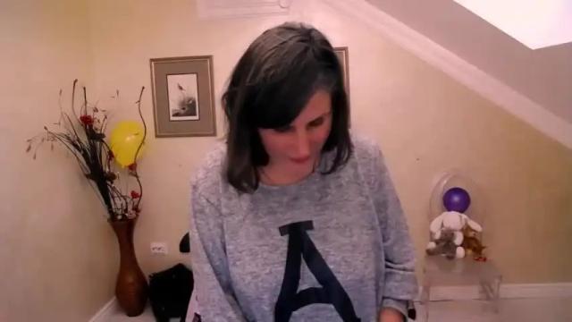 Image 4 of adelineblueeyes Stream on Chaturbate on 22 months ago