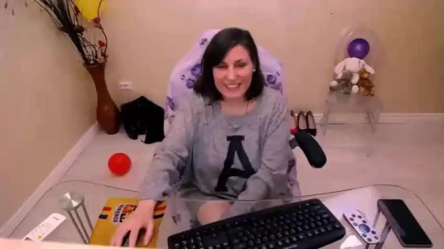 Thumbnail 3, adelineblueeyes's Stream at Chaturbate, 22 months ago