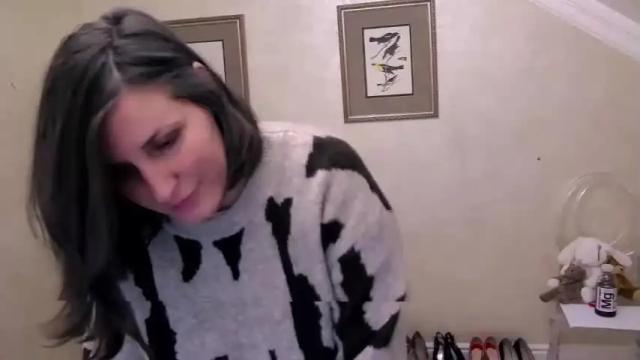 Image 8 of adelineblueeyes Stream on Chaturbate on 21 months ago