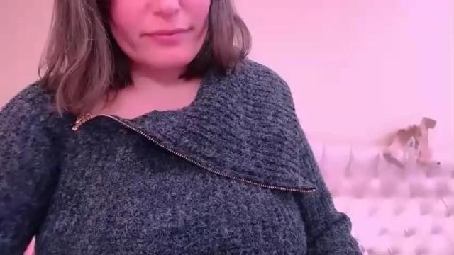 Image 7 of adelineblueeyes Stream on Chaturbate on 21 months ago