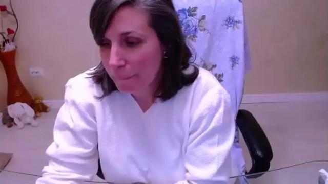 Image 8 of adelineblueeyes Stream on Chaturbate on 20 months ago