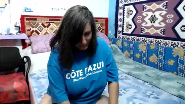 Image 3 of adelineblueeyes Stream on Chaturbate on 1 month ago