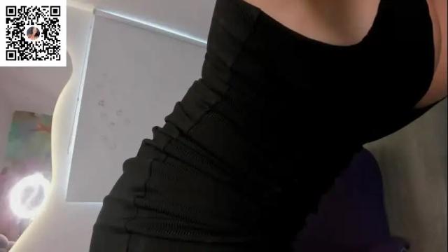 Image 10 of adelineefoxxx Stream on Chaturbate on 4 days ago