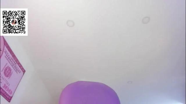 Image 10 of adelineefoxxx Stream on Chaturbate on 29 days ago