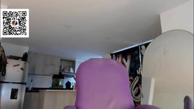 Image 12 of adelineefoxxx Stream on Chaturbate on 25 days ago
