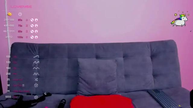 Image 4 of adelineevanss Stream on Chaturbate on 13 months ago