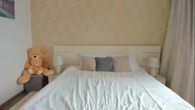Image 8 of adellegirl Stream on Chaturbate on 3 months ago