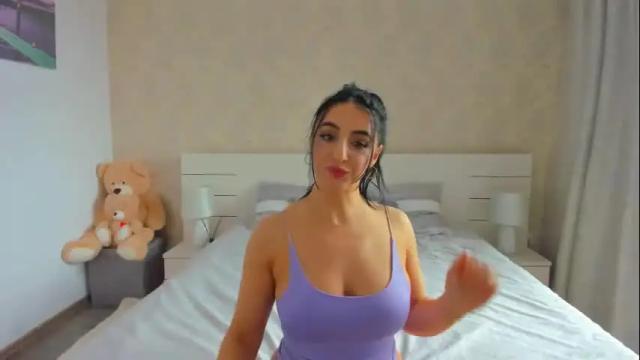 Image 4 of adellegirl Stream on Chaturbate on 2 months ago