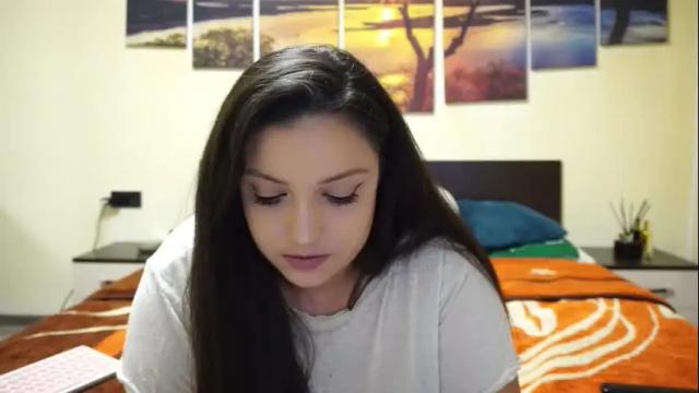 Image 11 of adellineee Stream on Chaturbate on 1 month ago