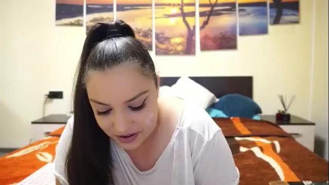 Image 10 of adellineee Stream on Chaturbate on 1 month ago