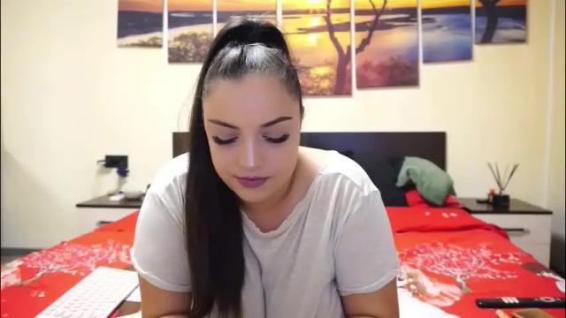 Image 8 of adellineee Stream on Chaturbate on 2 months ago