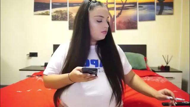 Image 10 of adellineee Stream on Chaturbate on 1 month ago