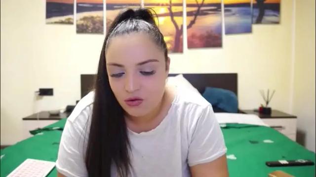 Image 8 of adellineee Stream on Chaturbate on 1 month ago