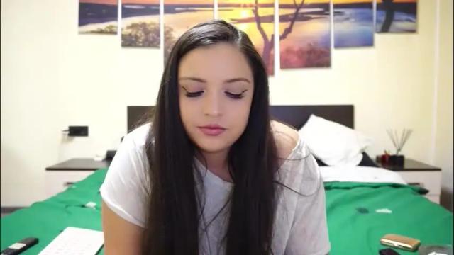 Image 12 of adellineee Stream on Chaturbate on 1 month ago