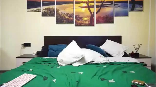 Image 7 of adellineee Stream on Chaturbate on 1 month ago