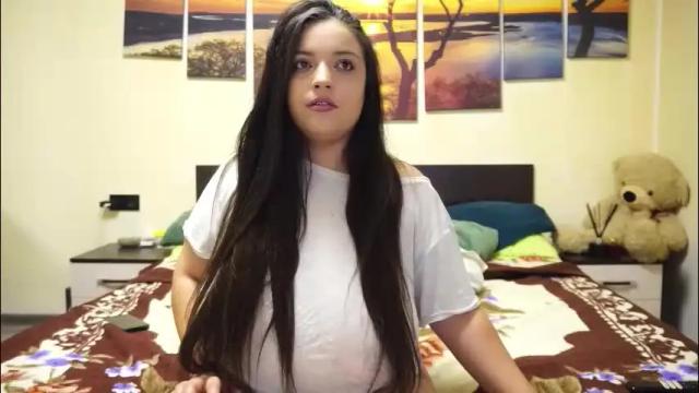 Image 8 of adellineee Stream on Chaturbate on 1 month ago