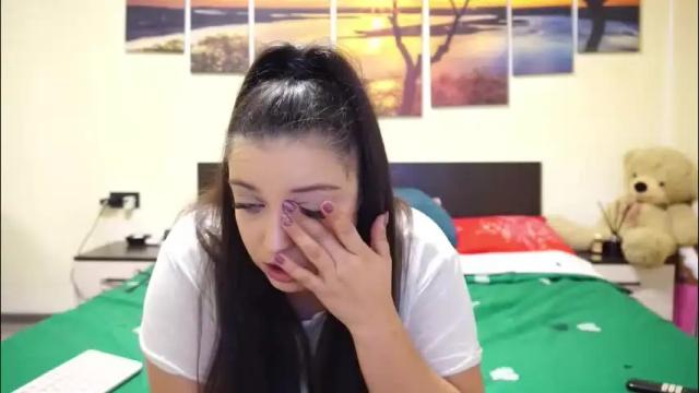 Image 8 of adellineee Stream on Chaturbate on 3 days ago