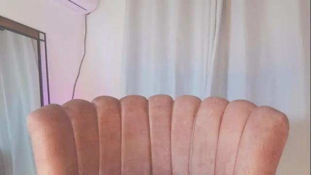 Image 4 of adelyn_x Stream on Chaturbate on 1 month ago