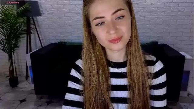 Image 4 of adelyna_bird Stream on Chaturbate on 1 month ago