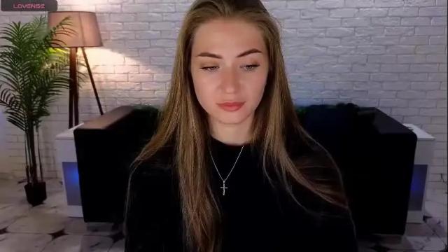 Image 11 of adelyna_bird Stream on Chaturbate on 18 days ago