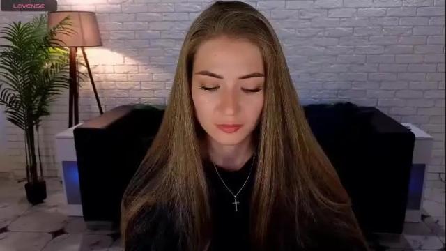 Image 3 of adelyna_bird Stream on Chaturbate on 18 days ago