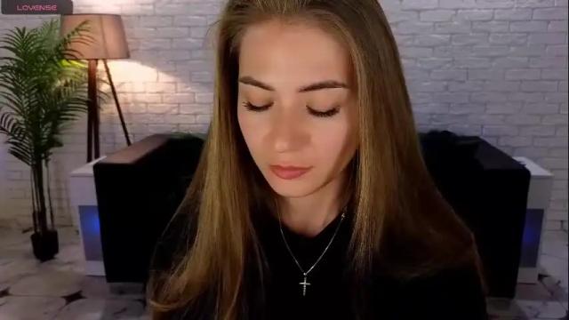 Image 4 of adelyna_bird Stream on Chaturbate on 18 days ago