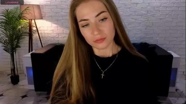 Image 7 of adelyna_bird Stream on Chaturbate on 18 days ago