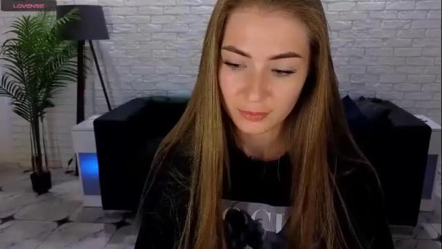Image 12 of adelyna_bird Stream on Chaturbate on 1 month ago