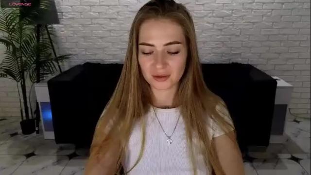 Image 12 of adelyna_bird Stream on Chaturbate on 10 days ago