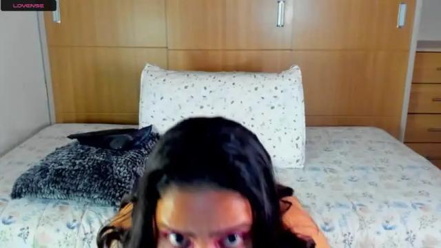Image 10 of adenile Stream on Chaturbate on 14 months ago