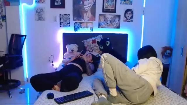 Image 3 of adhara_xx Stream on Chaturbate on 18 months ago