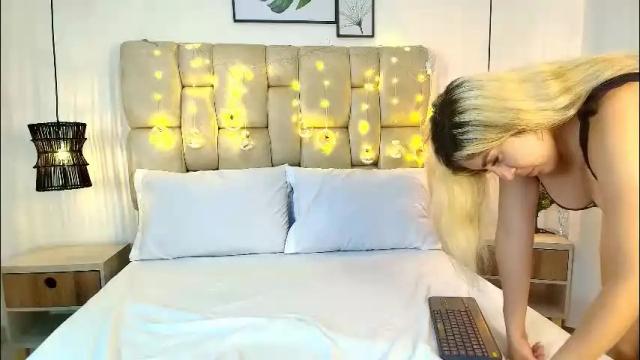 Image 11 of adharasmithh Stream on Chaturbate on 14 days ago