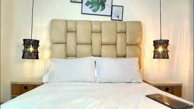 Image 10 of adharasmithh Stream on Chaturbate on 1 day ago