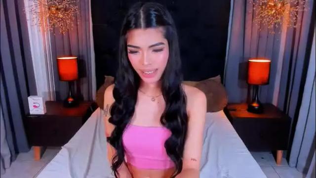 Image 2 of adiannacumforyou Stream on Chaturbate on 2 months ago