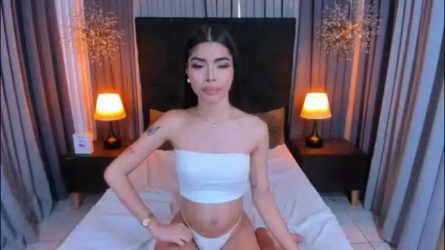 Image 11 of adiannacumforyou Stream on Chaturbate on 2 months ago
