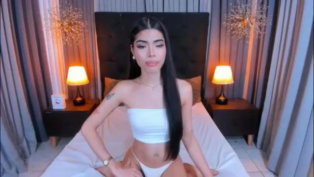 Image 3 of adiannacumforyou Stream on Chaturbate on 2 months ago
