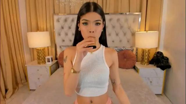 Image 3 of adiannacumforyou Stream on Chaturbate on 1 month ago