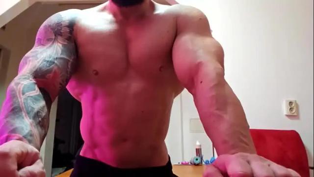 Image 2 of adonis_msc Stream on Chaturbate on 3 months ago