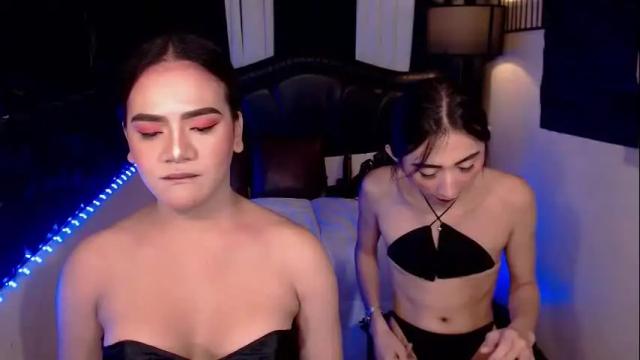 Image 3 of adorable_andrea Stream on Chaturbate on 3 months ago