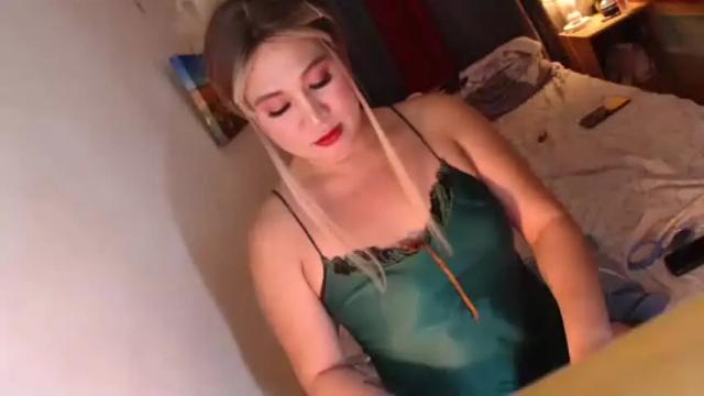 Image 3 of adorablekim69 Stream on Chaturbate on 1 month ago