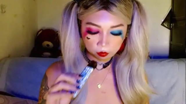 Image 4 of adorableslutxxx Stream on Chaturbate on 17 days ago