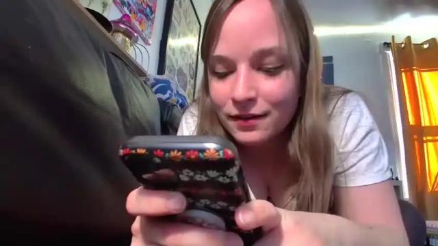 Image 12 of adorequeenbunny Stream on Chaturbate on 13 months ago