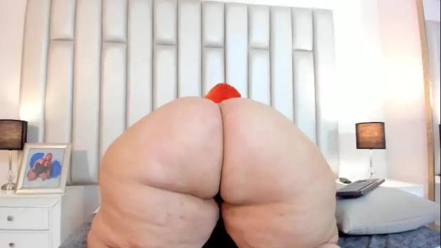 Image 11 of adreeaperez1 Stream on Chaturbate on 27 days ago