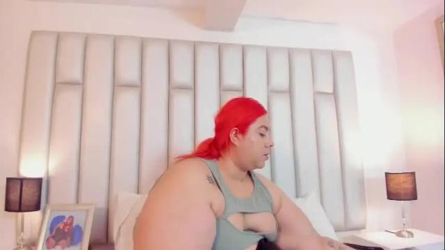 Image 4 of adreeaperez1 Stream on Chaturbate on 3 days ago
